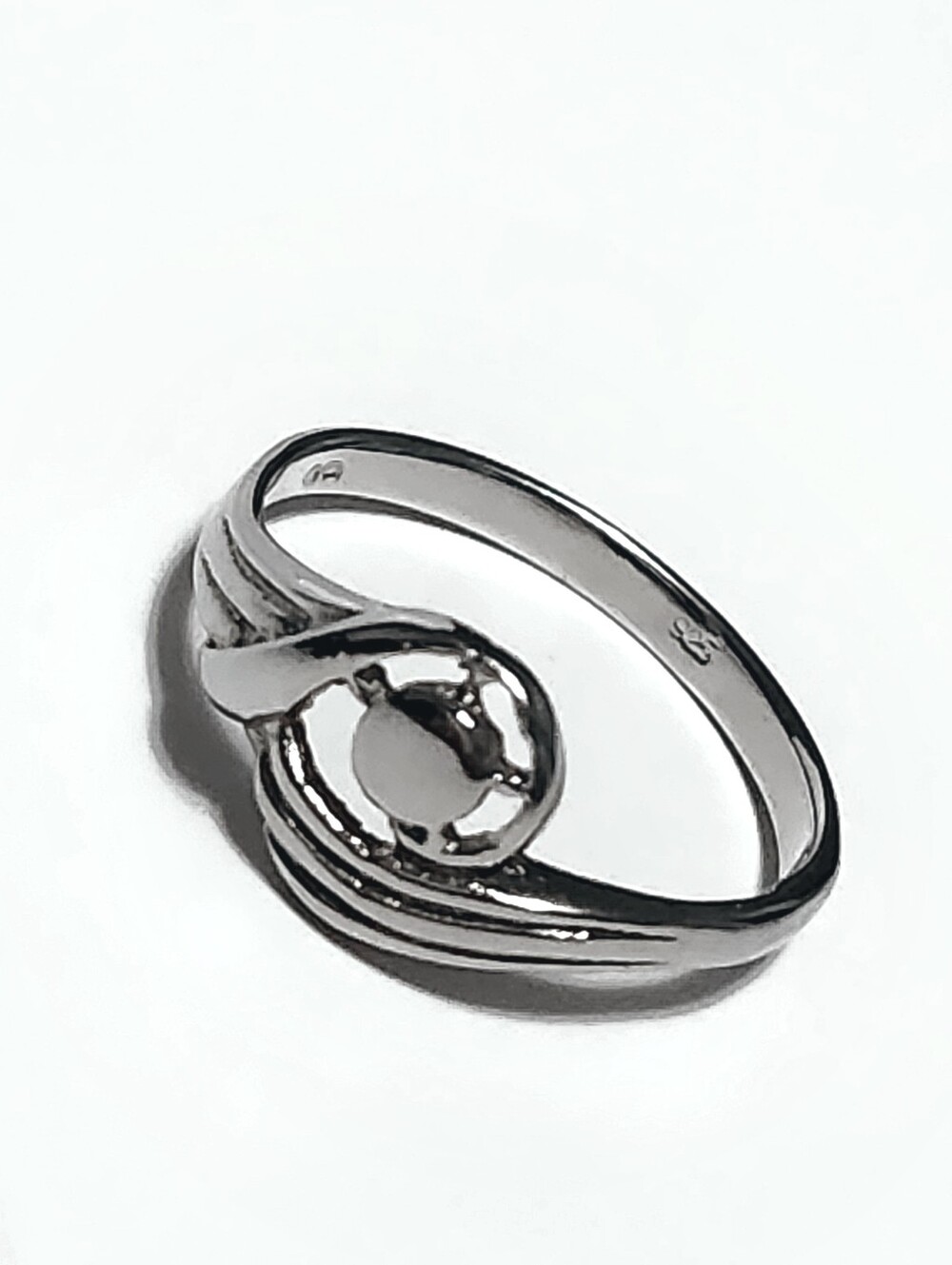 Sterling Silver Swirl Ring size 7